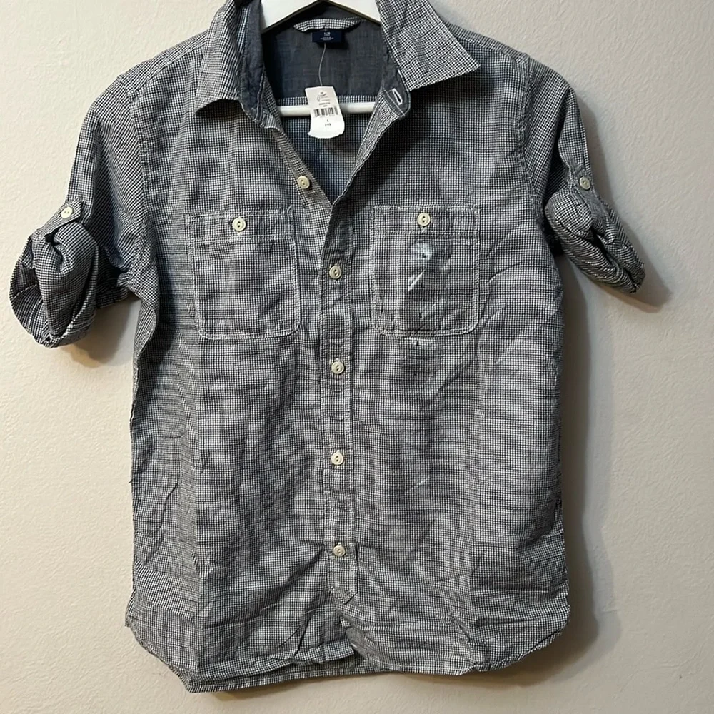 Gap shirt bottom down size 10 boys